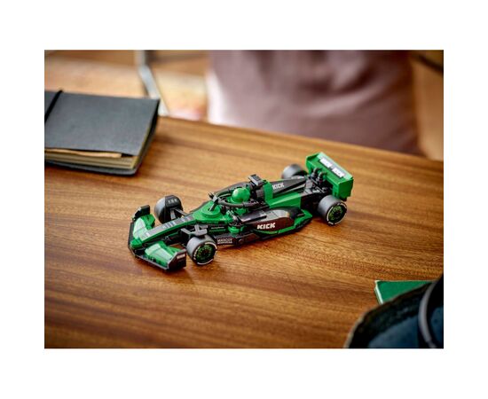 Конструктор LEGO Speed Champions Автомобиль для гонок KICK Sauber F1 Team C44 (77247), изображение 10 Конструктор LEGO Speed Champions Автомобиль для гонок KICK Sauber F1 Team C44 (77247), изображение 10