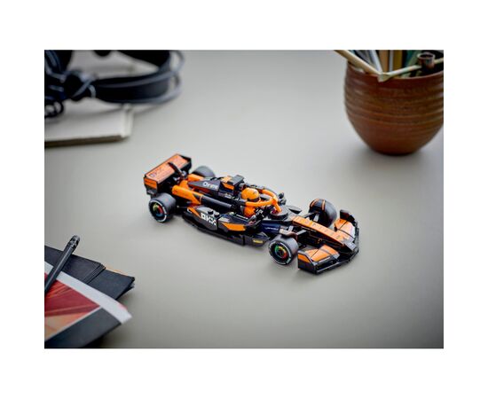 Конструктор LEGO Speed Champions Автомобиль для гонок McLaren F1 Team MCL38 (77251), изображение 10 Конструктор LEGO Speed Champions Автомобиль для гонок McLaren F1 Team MCL38 (77251), изображение 10