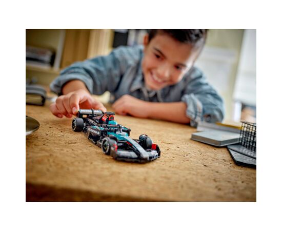 Конструктор LEGO Speed Champions Автомобиль для гонок Mercedes-AMG F1 W15 (77244), изображение 9 Конструктор LEGO Speed Champions Автомобиль для гонок Mercedes-AMG F1 W15 (77244), изображение 9