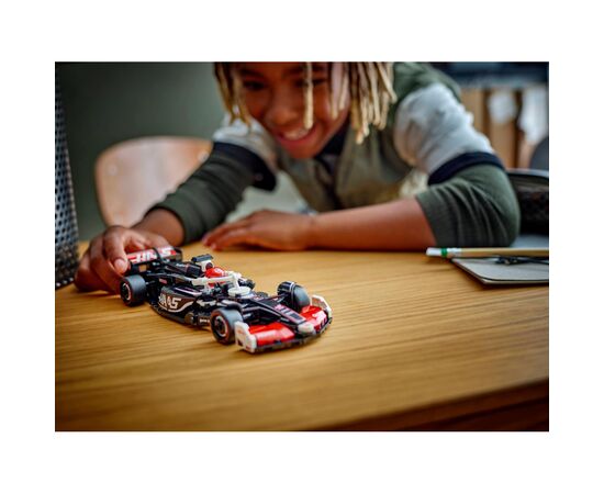 Конструктор LEGO Speed Champions Автомобиль для гонок MoneyGram Haas F1 Team VF-24 (77250), изображение 8 Конструктор LEGO Speed Champions Автомобиль для гонок MoneyGram Haas F1 Team VF-24 (77250), изображение 8
