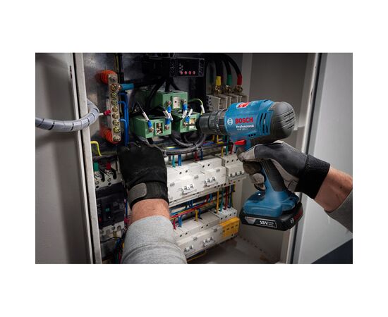 Шуруповерт Bosch GSB 183-LI 18V, 2х2Ah, 21-56Нм, 374-1815 об/хв, кейс, 1.2кг (0.601.9K9.100), зображення 9 Шуруповерт Bosch GSB 183-LI 18V, 2х2Ah, 21-56Нм, 374-1815 об/хв, кейс, 1.2кг (0.601.9K9.100), зображення 9