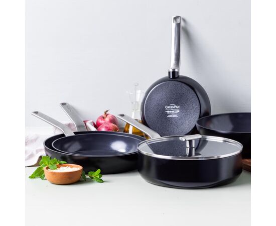 Сотейник GreenPan Evolution з кришкою 26 см, 3,7 л (CC007086-001), изображение 7 Сотейник GreenPan Evolution з кришкою 26 см, 3,7 л (CC007086-001), изображение 7