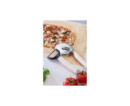 Овощечистка KitchenAid Coreline, горизонтальна 18,8 см, кремовий (KAG145OHACE), изображение 7 Овощечистка KitchenAid Coreline, горизонтальна 18,8 см, кремовий (KAG145OHACE), изображение 7