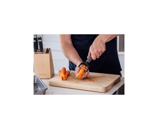 Овощечистка KitchenAid Coreline, горизонтальна 18,8 см, сірий (KAS145OHCGG), изображение 11 Овощечистка KitchenAid Coreline, горизонтальна 18,8 см, сірий (KAS145OHCGG), изображение 11