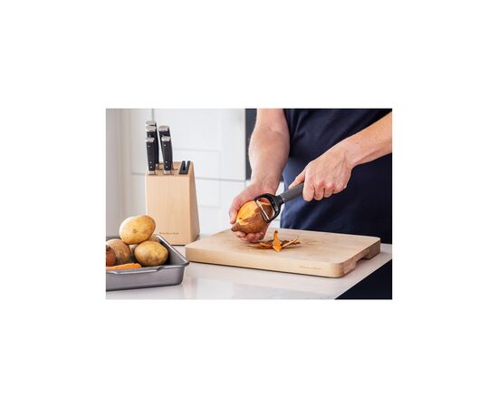 Овощечистка KitchenAid Coreline, горизонтальна 18,8 см, сірий (KAS145OHCGG), изображение 8 Овощечистка KitchenAid Coreline, горизонтальна 18,8 см, сірий (KAS145OHCGG), изображение 8