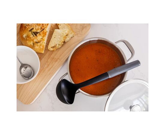 Половник KitchenAid Coreline, 31,5 см, сірий (KAS006OHCGG), изображение 10 Половник KitchenAid Coreline, 31,5 см, сірий (KAS006OHCGG), изображение 10