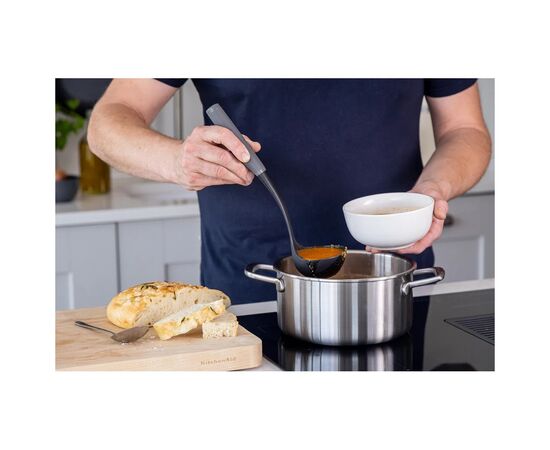 Половник KitchenAid Coreline, 31,5 см, сірий (KAS006OHCGG), изображение 9 Половник KitchenAid Coreline, 31,5 см, сірий (KAS006OHCGG), изображение 9