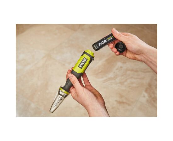 Паяльник электрический Ryobi RSI4-120G аккумуляторный, USB, Lithium 4V 2Ah, 460°С, подсветка (5133006146), изображение 7 Паяльник электрический Ryobi RSI4-120G аккумуляторный, USB, Lithium 4V 2Ah, 460°С, подсветка (5133006146), изображение 7