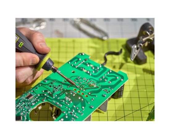 Паяльник электрический Ryobi RSI4-120G аккумуляторный, USB, Lithium 4V 2Ah, 460°С, подсветка (5133006146), изображение 8 Паяльник электрический Ryobi RSI4-120G аккумуляторный, USB, Lithium 4V 2Ah, 460°С, подсветка (5133006146), изображение 8