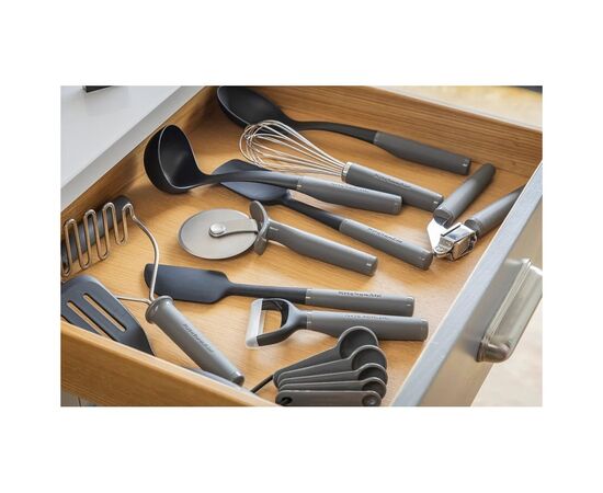 Прес для часнику KitchenAid Coreline 19 см сірий (KAS132OHCGG), зображення 7 Прес для часнику KitchenAid Coreline 19 см сірий (KAS132OHCGG), зображення 7