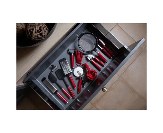 Сито KitchenAid Coreline 18 см червоний (KAG161OHERE), изображение 4 Сито KitchenAid Coreline 18 см червоний (KAG161OHERE), изображение 4