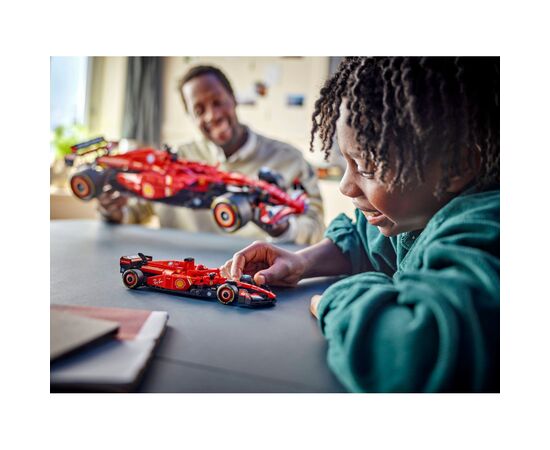 Конструктор LEGO Technic Автомобіль F1 Ferrari SF-24 (42207), зображення 10 Конструктор LEGO Technic Автомобіль F1 Ferrari SF-24 (42207), зображення 10