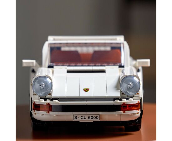 Конструктор LEGO Creator Porsche 911 (10295), изображение 5 Конструктор LEGO Creator Porsche 911 (10295), изображение 5