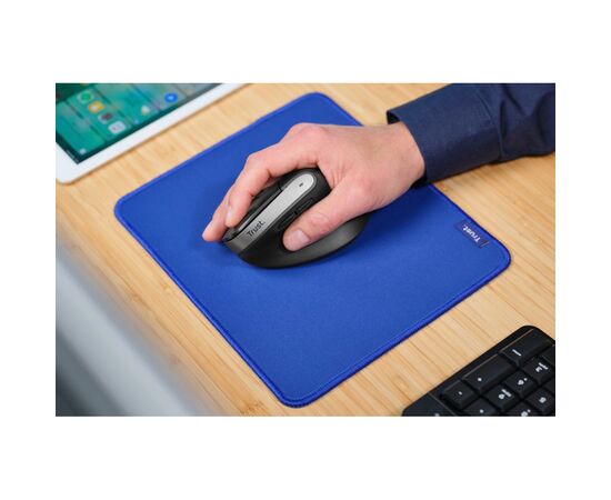 Мышка Trust Bayo + Ergonomic Wireless/Bluetooth Black (25146), изображение 8 Мышка Trust Bayo + Ergonomic Wireless/Bluetooth Black (25146), изображение 8