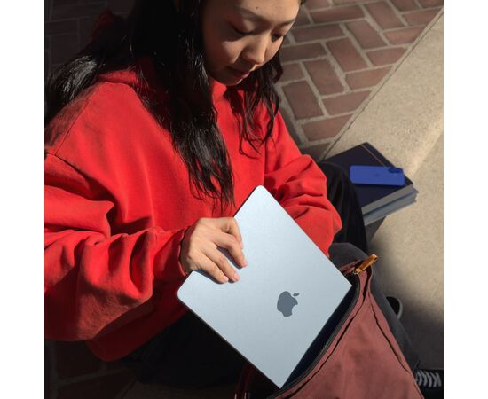 Ноутбук Apple MacBook Air 13 M4 A3240 Sky Blue (MC6V4UA/A), изображение 11 Ноутбук Apple MacBook Air 13 M4 A3240 Sky Blue (MC6V4UA/A), изображение 11