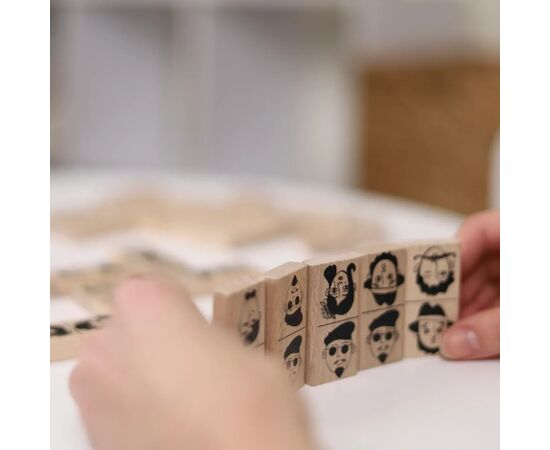 Настольная игра Ігротеко Домино Персонажи (900620), изображение 3 Настольная игра Ігротеко Домино Персонажи (900620), изображение 3