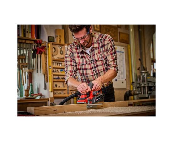 Электрорубанок Einhell TE-PL 920 900Вт 82мм 3.5мм 3.25кг (4345325), изображение 10 Электрорубанок Einhell TE-PL 920 900Вт 82мм 3.5мм 3.25кг (4345325), изображение 10