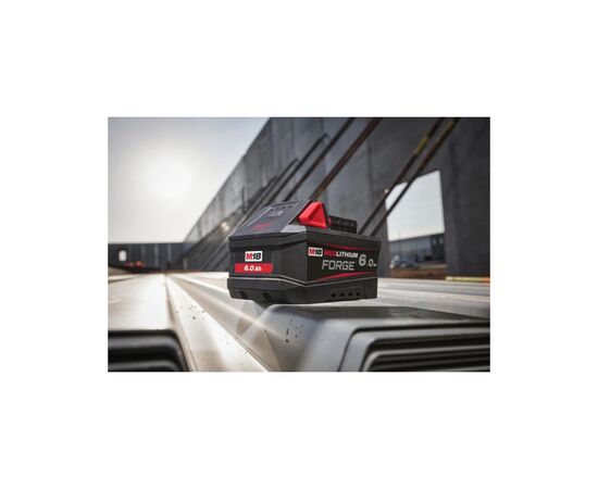 Аккумулятор к электроинструменту Milwaukee Li-Ion M18 FH6 FORGE 6Ah (4932492533), изображение 6 Аккумулятор к электроинструменту Milwaukee Li-Ion M18 FH6 FORGE 6Ah (4932492533), изображение 6