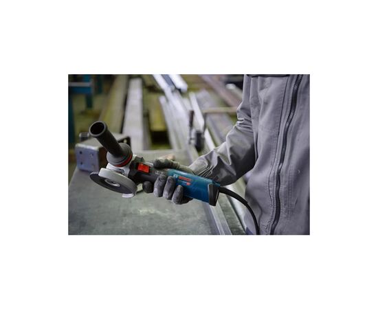 Шлифовальная машина Bosch GWS 17-125 125мм 1700W, 11500об/мин, 2.2кг (0.601.7D0.200), изображение 2 Шлифовальная машина Bosch GWS 17-125 125мм 1700W, 11500об/мин, 2.2кг (0.601.7D0.200), изображение 2