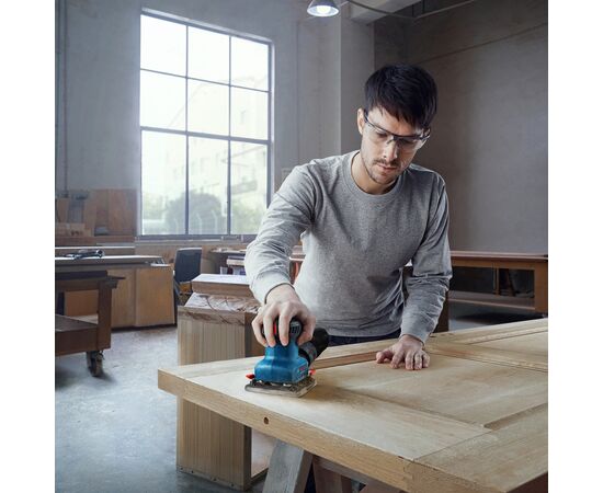 Шлифовальная машина Bosch GSS 140 A 220Вт, платформа 101х112, 28000 цв/мин, 1.1кг (0.601.2A8.021), изображение 8 Шлифовальная машина Bosch GSS 140 A 220Вт, платформа 101х112, 28000 цв/мин, 1.1кг (0.601.2A8.021), изображение 8