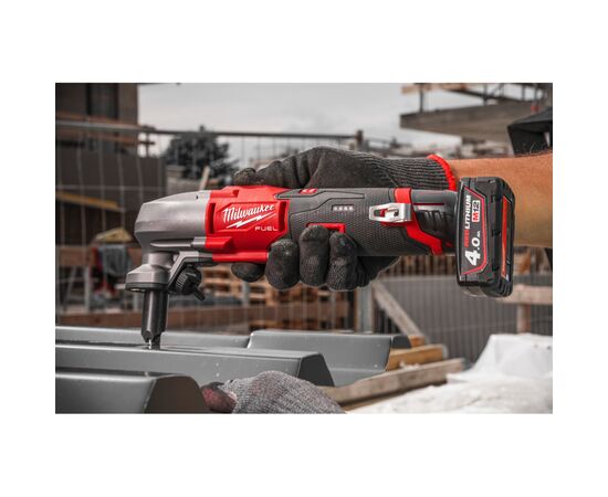 Ножницы по металлу электрические Milwaukee M12 FNB16-0 (без АКБ и ЗУ) (4933479617), изображение 9 Ножницы по металлу электрические Milwaukee M12 FNB16-0 (без АКБ и ЗУ) (4933479617), изображение 9