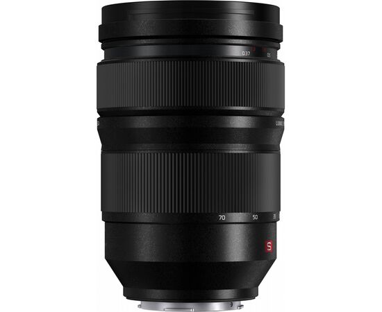Объектив Panasonic Lumix S PRO 24-70mm f/2.8 (S-E2470E), изображение 6 Объектив Panasonic Lumix S PRO 24-70mm f/2.8 (S-E2470E), изображение 6