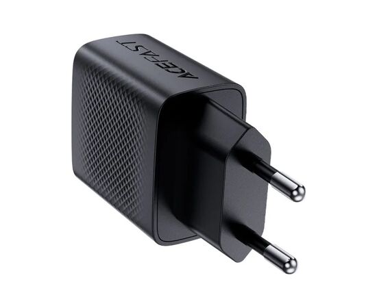Зарядное устройство Acefast USB-C 20W + Type-C cable A82 Fast Charger Black (6974316280057), изображение 2 Зарядное устройство Acefast USB-C 20W + Type-C cable A82 Fast Charger Black (6974316280057), изображение 2