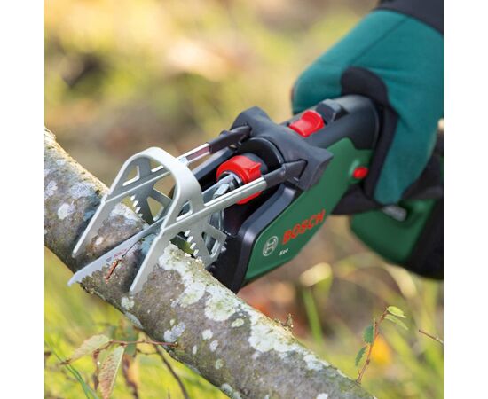 Сабельная пила Bosch KEO 18V, 2Ah, 80мм, ход 20мм (0.600.861.A00), изображение 7 Сабельная пила Bosch KEO 18V, 2Ah, 80мм, ход 20мм (0.600.861.A00), изображение 7