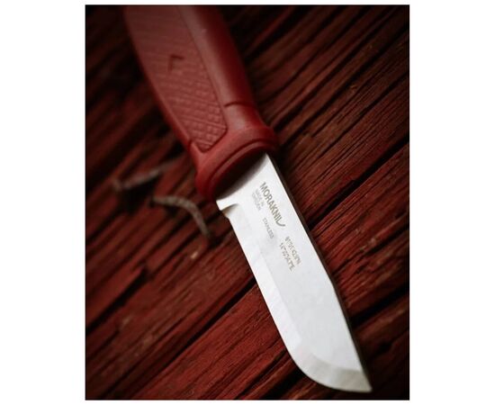 Ніж Morakniv Garberg stainless steel Dala Red (14145), зображення 7 Ніж Morakniv Garberg stainless steel Dala Red (14145), зображення 7