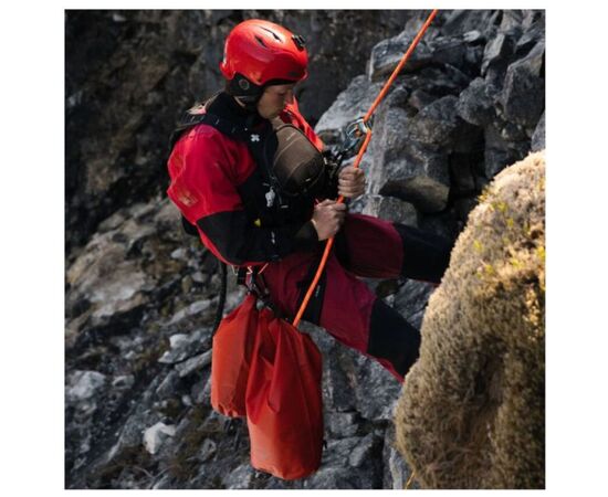 Гермомешок Osprey Wildwater Dry Bag 35 tunnel vision grey - O/S - сірий (009.3714), изображение 7 Гермомешок Osprey Wildwater Dry Bag 35 tunnel vision grey - O/S - сірий (009.3714), изображение 7