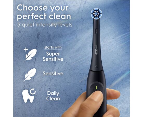 Електрична зубна щітка Oral-B iO2 Series Night Black / Forest Green + Extra Handle, зображення 3 Електрична зубна щітка Oral-B iO2 Series Night Black / Forest Green + Extra Handle, зображення 3