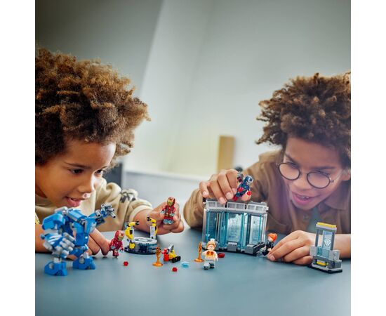 Конструктор LEGO Super Heroes Лаборатория Железного Человека: зал доспехов: зал доспехов (76315), изображение 9 Конструктор LEGO Super Heroes Лаборатория Железного Человека: зал доспехов: зал доспехов (76315), изображение 9
