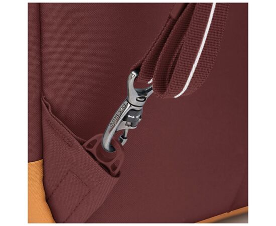 Рюкзак туристический Pacsafe Go 25L бургунді (35115345), изображение 5 Рюкзак туристический Pacsafe Go 25L бургунді (35115345), изображение 5