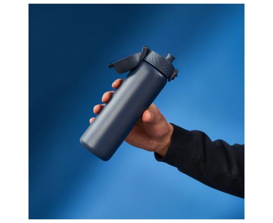 Бутылка для воды ION8 OneTouch Vacuum Insulated 500 мл Navy (I8TS500NAVY), изображение 3 Бутылка для воды ION8 OneTouch Vacuum Insulated 500 мл Navy (I8TS500NAVY), изображение 3