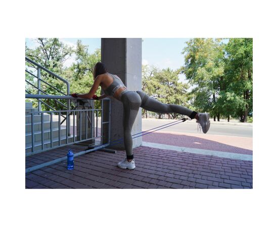 Шейкер спортивний BlenderBottle SportMixer Twist 28oz/820ml Navy (Twist 28oz Navy), зображення 5 Шейкер спортивний BlenderBottle SportMixer Twist 28oz/820ml Navy (Twist 28oz Navy), зображення 5