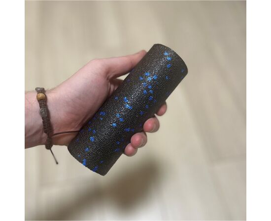 Масажный ролик PowerPlay PP-4346 Mini EPP Foam Roller 15x5,3см Чорно/Синій (PP_4346_Blue_(15*5)), изображение 5 Масажный ролик PowerPlay PP-4346 Mini EPP Foam Roller 15x5,3см Чорно/Синій (PP_4346_Blue_(15*5)), изображение 5