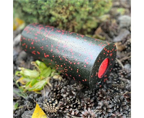 Масажный ролик PowerPlay PP-4348 2 in 1 EPP Foam Roller 33x14см Чорно/Червоний (PP_4348_Red_(33*14)), изображение 4 Масажный ролик PowerPlay PP-4348 2 in 1 EPP Foam Roller 33x14см Чорно/Червоний (PP_4348_Red_(33*14)), изображение 4