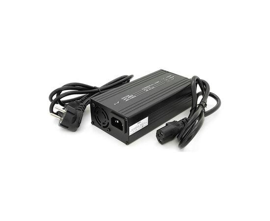 Сетевое зарядное устройство для АКБ Voltronic LiFePO4 12V(14.6V),4S,15A (YT-1215-4S-C13), изображение 3 Сетевое зарядное устройство для АКБ Voltronic LiFePO4 12V(14.6V),4S,15A (YT-1215-4S-C13), изображение 3