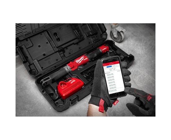 Гайковерт Milwaukee динамометрический, с трещоточкой 1/2" M12 ONEFTR12-0C, 203Нм (без АКБ и ЗУ) (4933464969), изображение 6 Гайковерт Milwaukee динамометрический, с трещоточкой 1/2" M12 ONEFTR12-0C, 203Нм (без АКБ и ЗУ) (4933464969), изображение 6