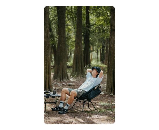 Кресло складное Naturehike Clamshell 001 Triangle Folding Moon Chair Чорне (6975641880608), изображение 3 Кресло складное Naturehike Clamshell 001 Triangle Folding Moon Chair Чорне (6975641880608), изображение 3
