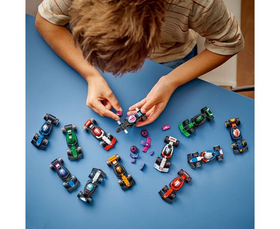 Конструктор LEGO Minifigures Коллекционные автомобили для гонок F1 (71049), изображение 7 Конструктор LEGO Minifigures Коллекционные автомобили для гонок F1 (71049), изображение 7