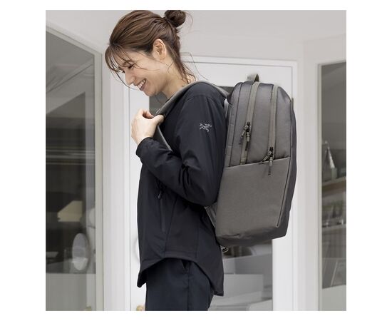 Рюкзак для ноутбука Thule 16" Subterra 2 27L TSLB-417 Vetiver Gray (3205029), изображение 6 Рюкзак для ноутбука Thule 16" Subterra 2 27L TSLB-417 Vetiver Gray (3205029), изображение 6