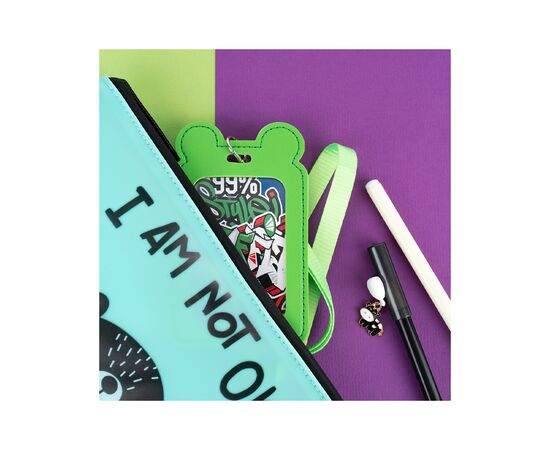 Бейдж Kite вертикальный на шнурке, зеленый (K24-296-2), изображение 6 Бейдж Kite вертикальный на шнурке, зеленый (K24-296-2), изображение 6