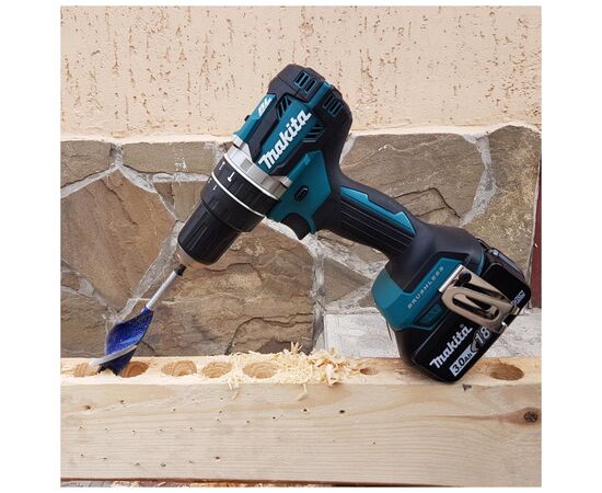 Шуруповерт Makita дрель-шуруповерт с ударом LXT, 18В, 3Аг х 2шт, DC18RC, кейс, (DHP484RFE), изображение 3 Шуруповерт Makita дрель-шуруповерт с ударом LXT, 18В, 3Аг х 2шт, DC18RC, кейс, (DHP484RFE), изображение 3