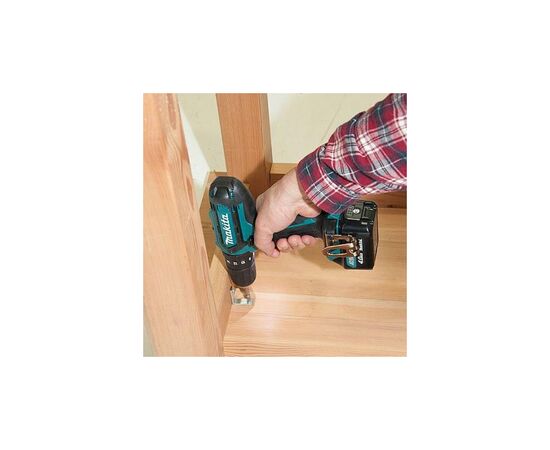 Шуруповерт Makita CXT Slider, 30 / 14Нм (без АКБ и БП) (HP331DZ), изображение 3 Шуруповерт Makita CXT Slider, 30 / 14Нм (без АКБ и БП) (HP331DZ), изображение 3