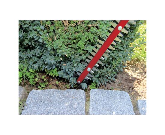 Кусторез Einhell GE-EH 7067 700Вт, 67см, шаг реза 30мм (3403340), изображение 4 Кусторез Einhell GE-EH 7067 700Вт, 67см, шаг реза 30мм (3403340), изображение 4