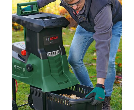 Садовый измельчитель Bosch Turbine-Cut AXT 25 TC, 2500Вт, 40 об/мин, 45мм, 53 л. (0.600.803.30C), изображение 6 Садовый измельчитель Bosch Turbine-Cut AXT 25 TC, 2500Вт, 40 об/мин, 45мм, 53 л. (0.600.803.30C), изображение 6