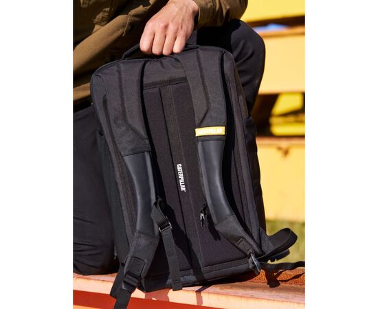 Рюкзак туристический Caterpillar (CAT) Tech 84560-01 United Backpack 23L чорний (5711013132033), изображение 9 Рюкзак туристический Caterpillar (CAT) Tech 84560-01 United Backpack 23L чорний (5711013132033), изображение 9
