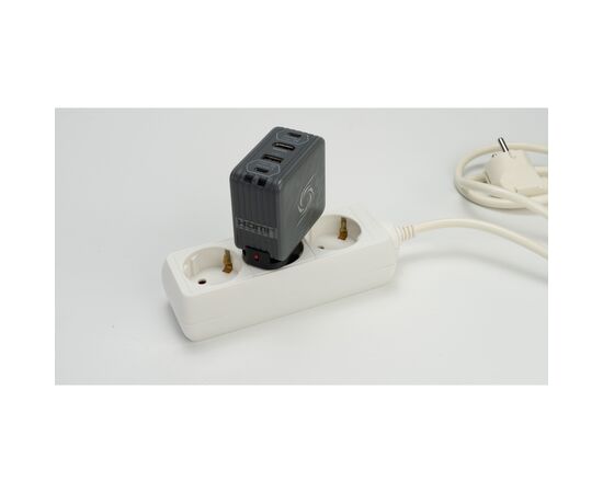 Зарядное устройство AVerMedia GC313 CORE GO 100W 2хUSB-С 1хUSB-A 1xHDMI black (40AAGC313AWN), изображение 5 Зарядное устройство AVerMedia GC313 CORE GO 100W 2хUSB-С 1хUSB-A 1xHDMI black (40AAGC313AWN), изображение 5