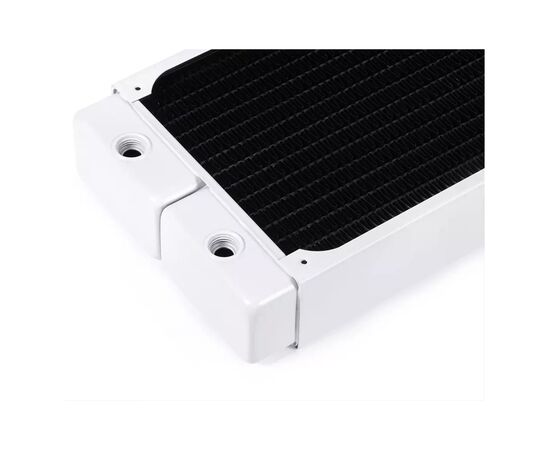 Радиатор для СЖО Alphacool NexXxoS XT45 Full Copper 240mm Radiator V.2 - White Special Edition (18647), изображение 5 Радиатор для СЖО Alphacool NexXxoS XT45 Full Copper 240mm Radiator V.2 - White Special Edition (18647), изображение 5